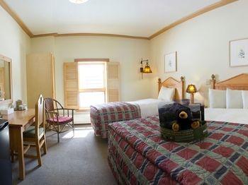 Old Faithful Snow Lodge Экстерьер фото