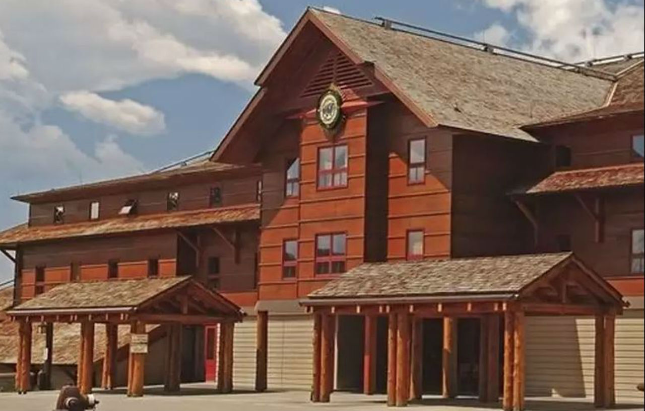Old Faithful Snow Lodge Экстерьер фото